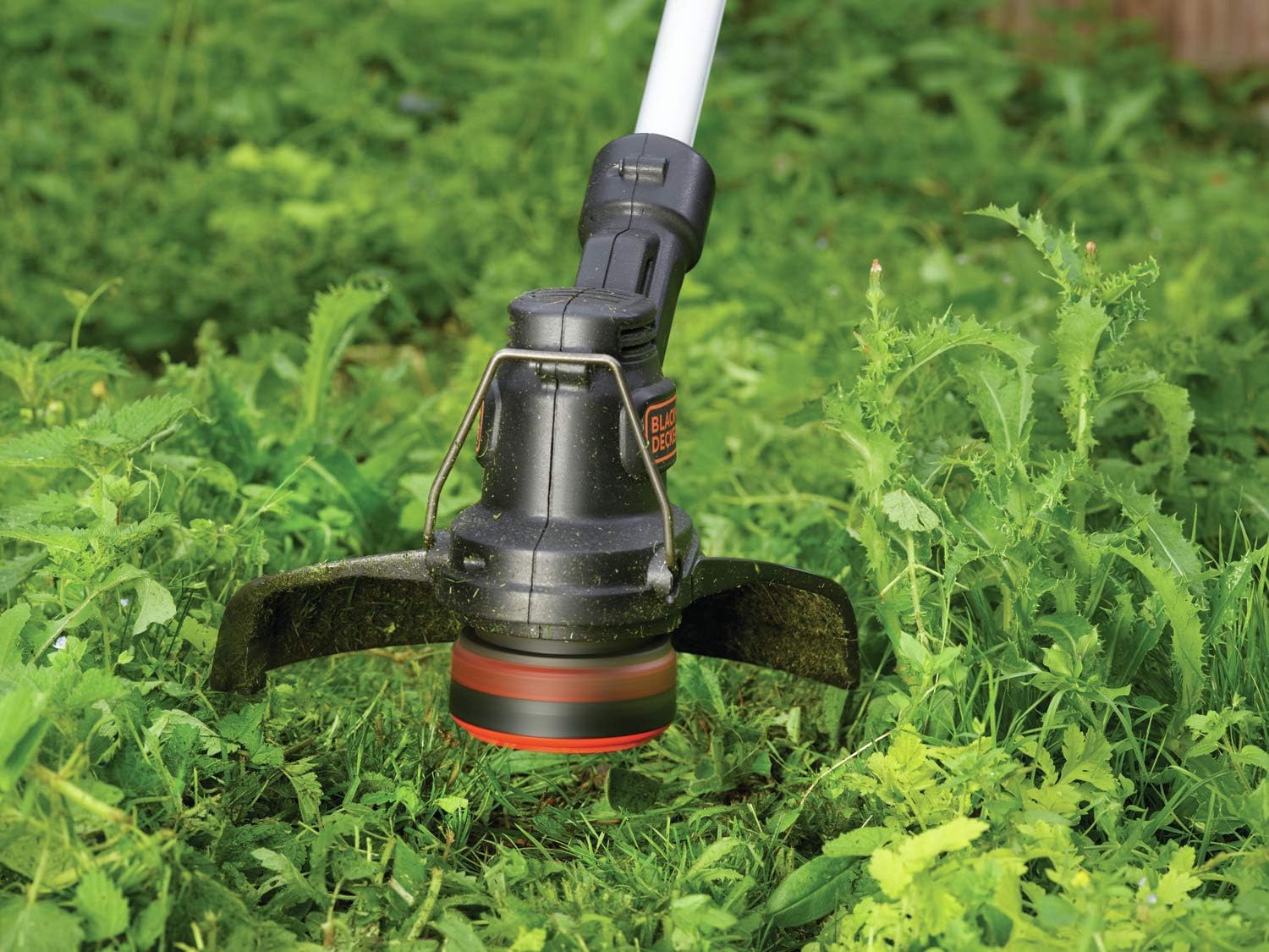 BLACK & DECKER Lawnmower - trimmer ST182320-QW, 18V, 1x2.0 Ah | Cordless