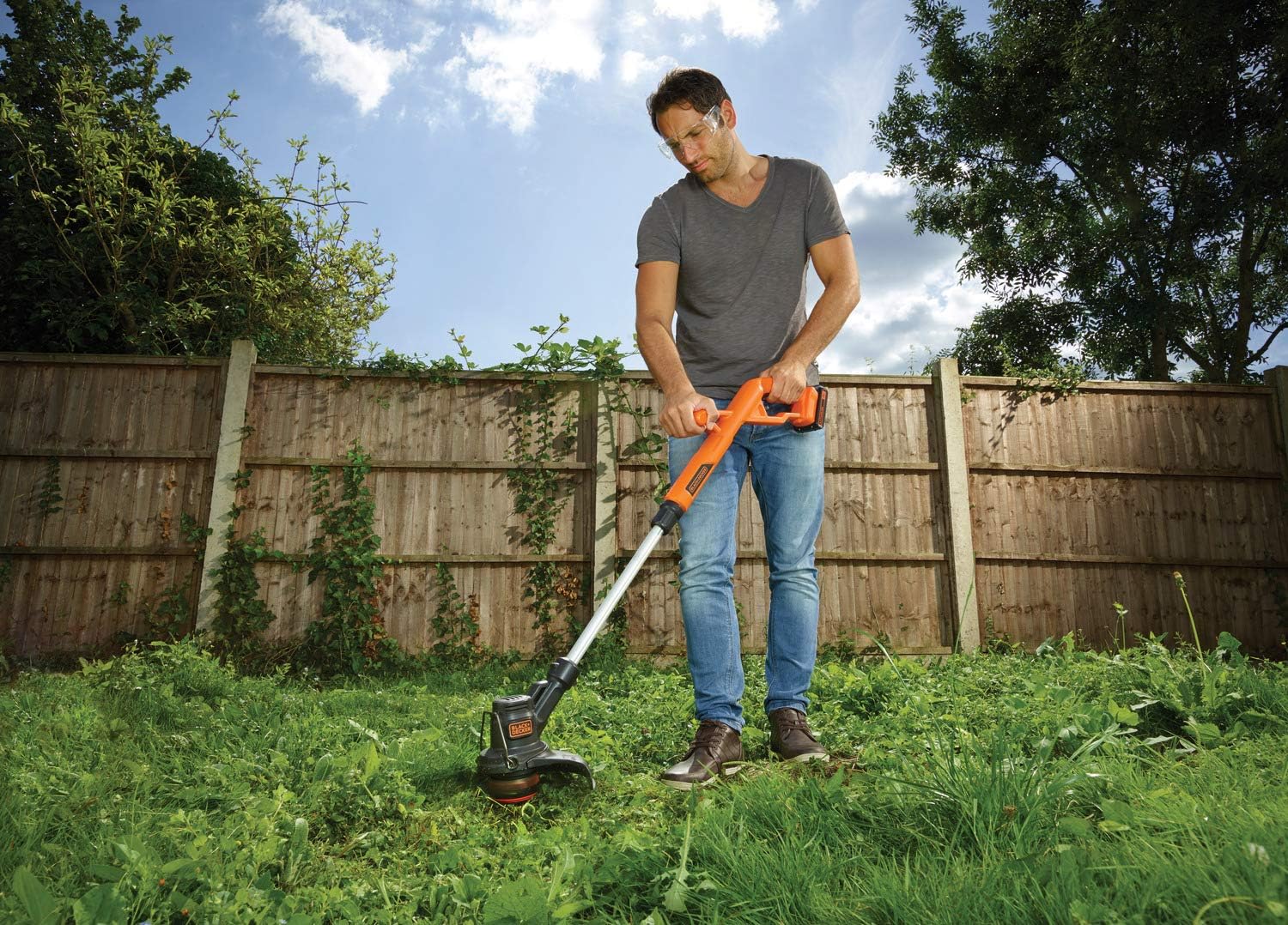 BLACK & DECKER Lawnmower - trimmer ST182320-QW, 18V, 1x2.0 Ah | Cordless