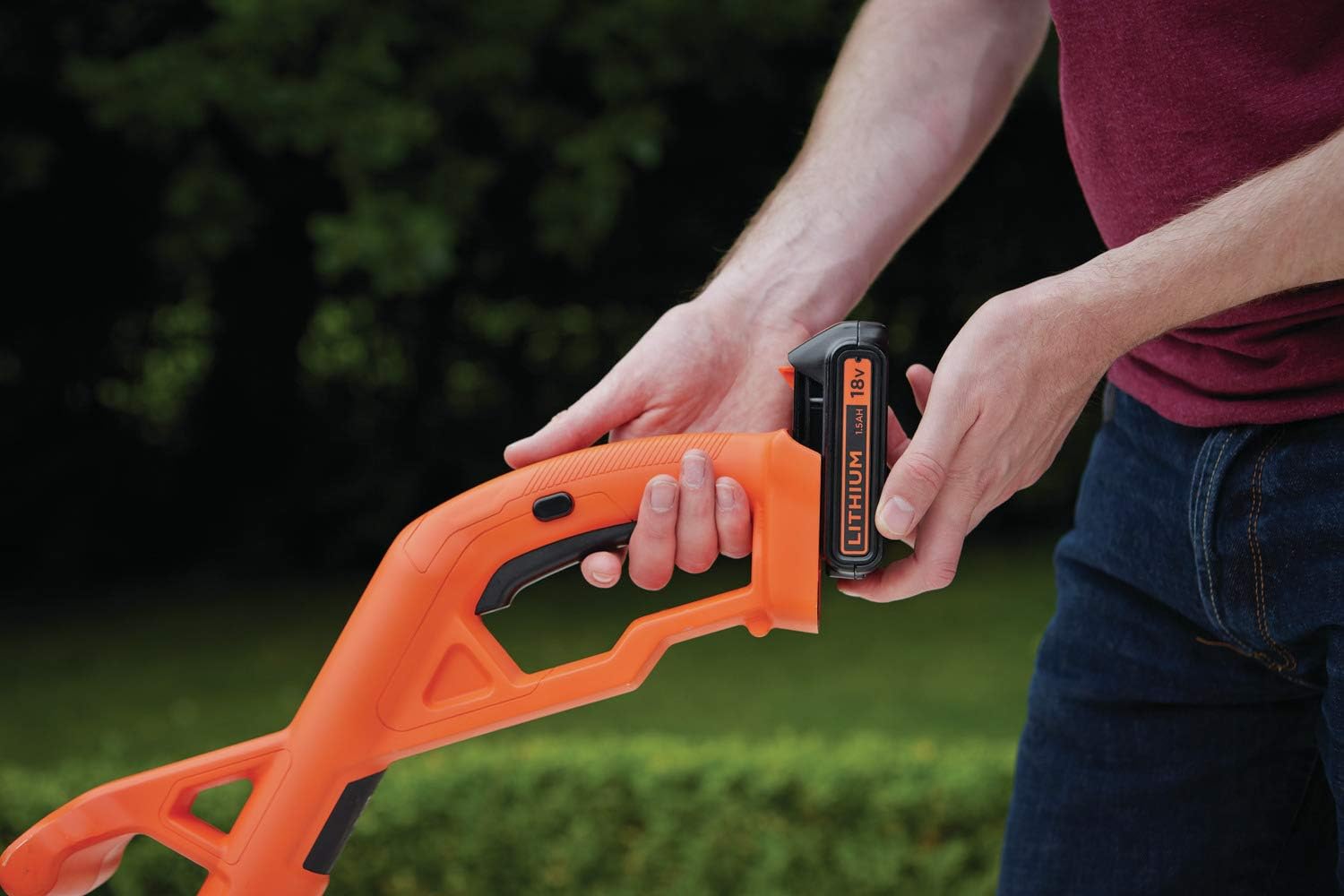 BLACK & DECKER Lawnmower - trimmer ST182320-QW, 18V, 1x2.0 Ah | Cordless