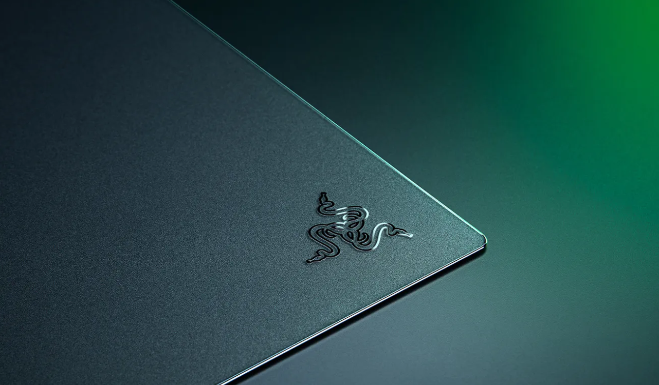 Razer Atlas Pro Ultra-Thin Glass Gaming Mouse Mat | Black