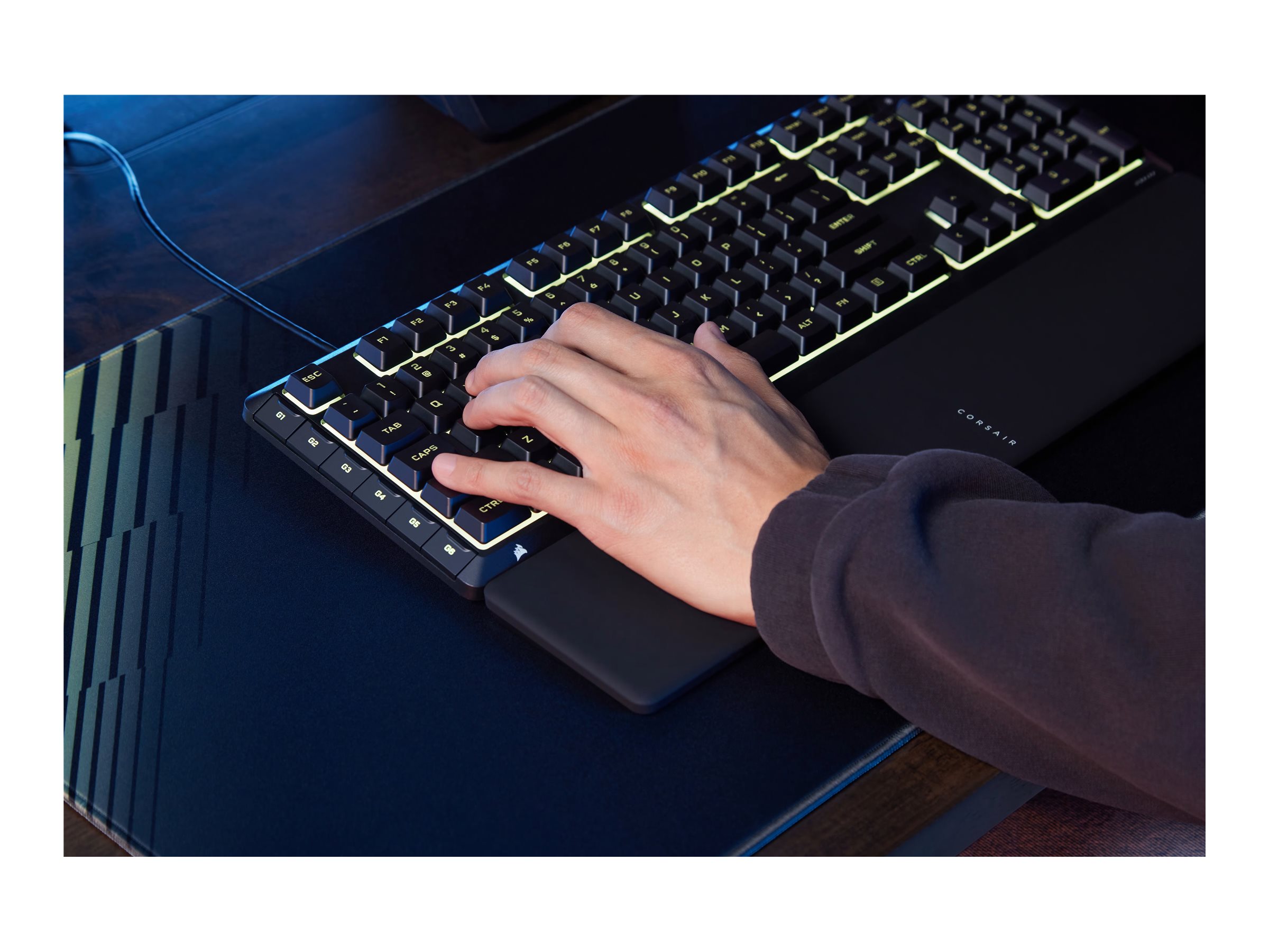 CORSAIR SKIFF 100 PLUS Wired RGB Membrane Gaming Keyboard, 10-Zoned RGB LED | Corsair