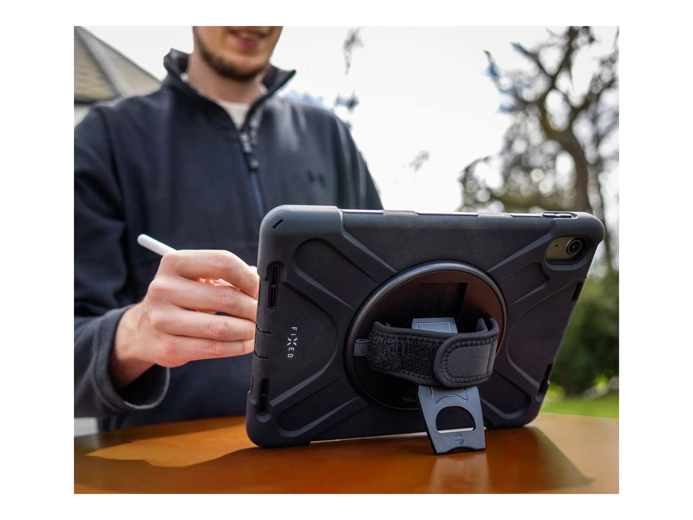Fixed Rugged Tab Case | Apple | iPAD 10.9"/11" | Silicone/Polycarbonate | Black