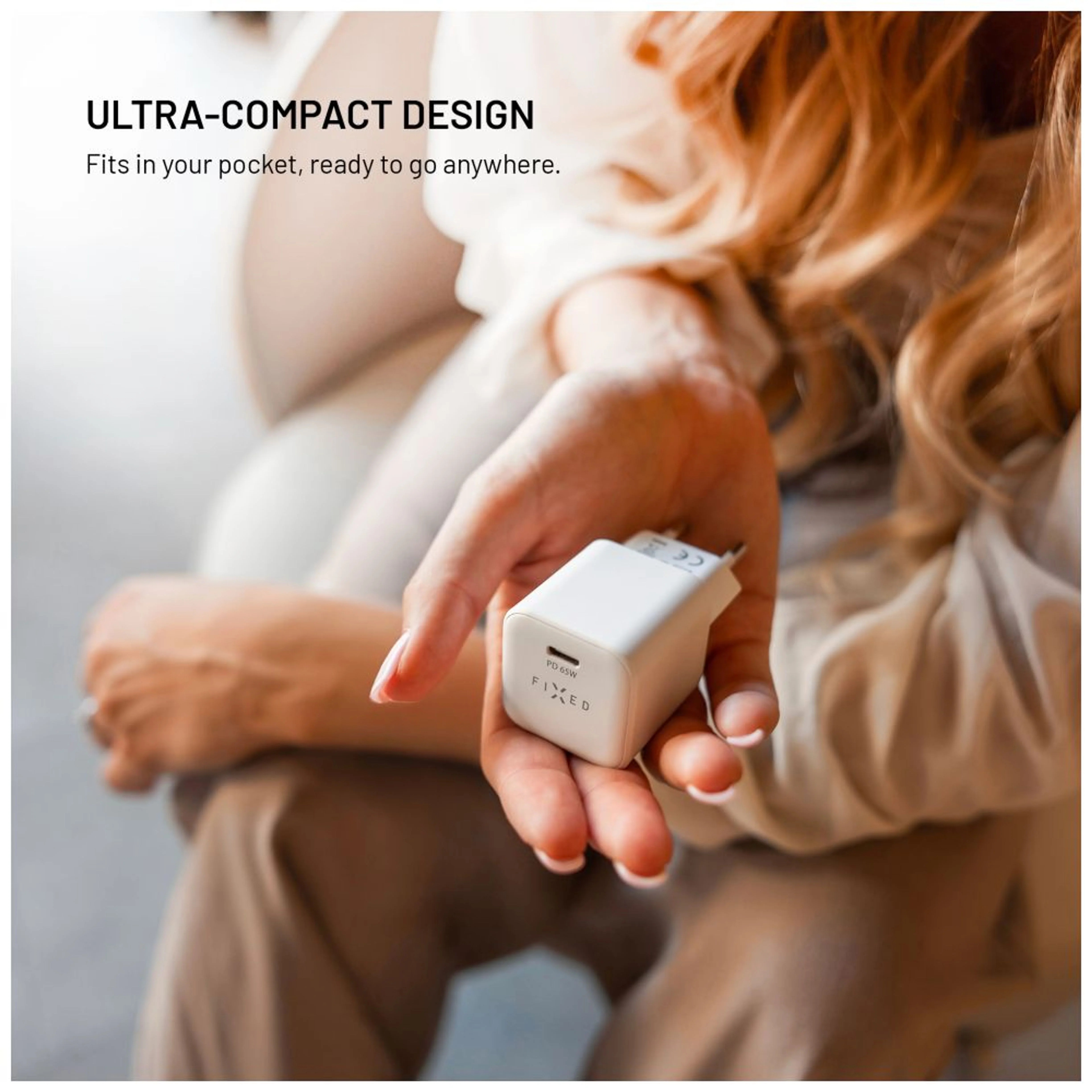 Fixed Mini GaN power adapter with USB-C output and PD support, 65W