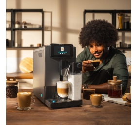 Cecotec Coffee machine | Cremmaet Latte Touch | Pump pressure 19 bar | Built-in milk frother | Super-automatic | Black | 1500 W