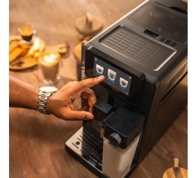 Cecotec Coffee machine | Cremmaet Latte Touch | Pump pressure 19 bar | Built-in milk frother | Super-automatic | Black | 1500 W
