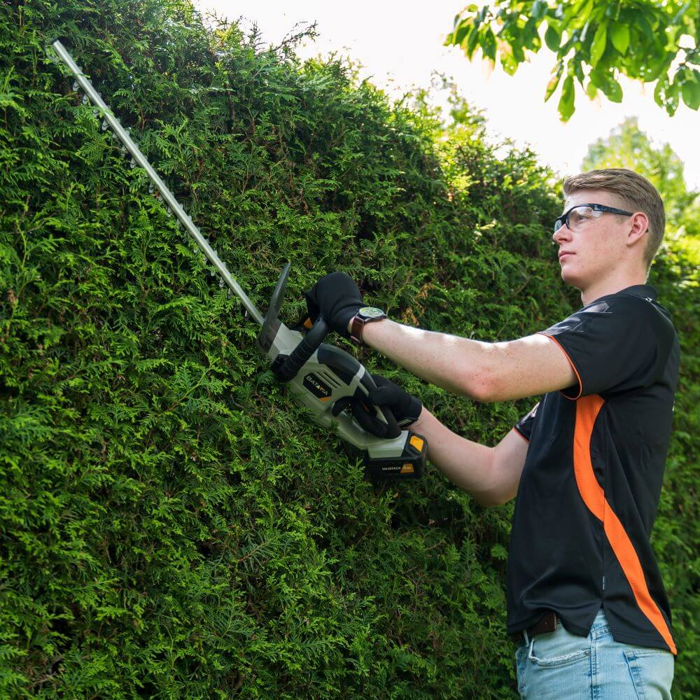 Batavia B.V. | 18V Cordless Hedge Trimmer 560mm | Trimmer