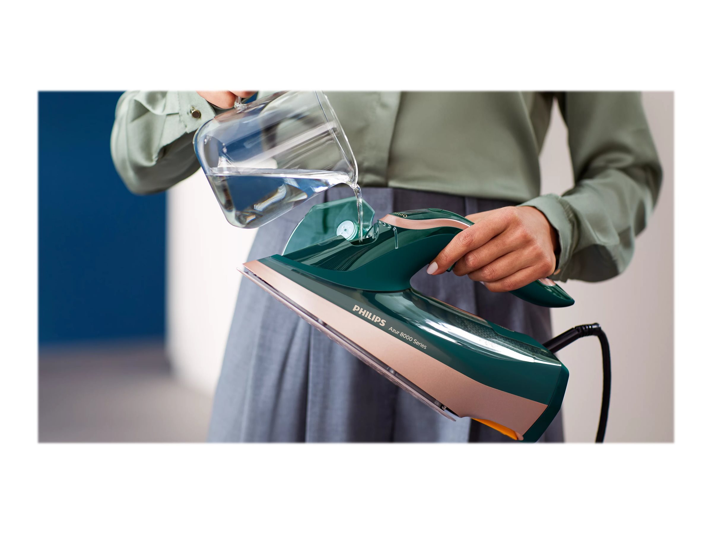 Philips | DST8030/70 Azur | Steam Iron | 3000 W | Water tank capacity 350 ml | Continuous steam 70 g/min | Green