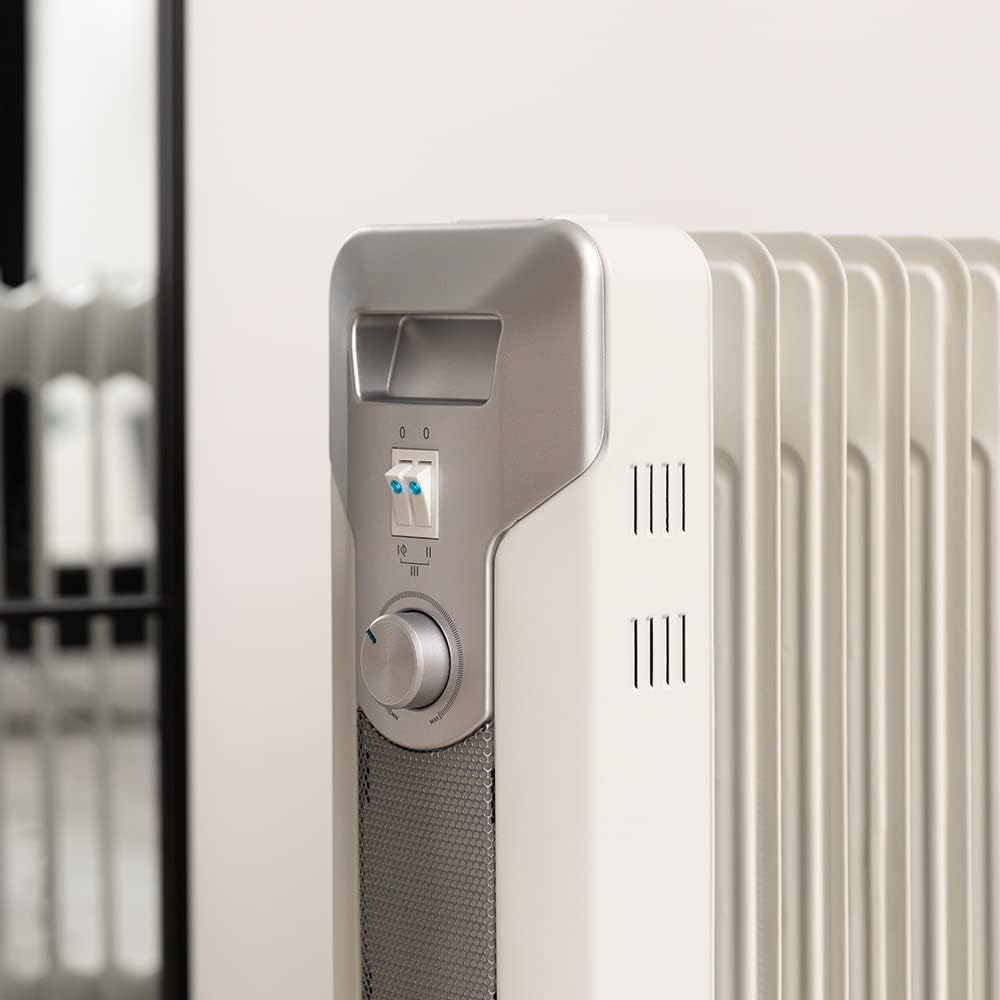 Cecotec ReadyWarm 11000 Space | Oil Radiator | 2500 W | Number of power levels 3 | Suitable for rooms up to 25 m² | White