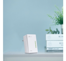 TP-LINK | AV600 Wi-Fi Powerline Extender | TL-WPA4220 | 10/100 Mbit/s | Ethernet LAN (RJ-45) ports 2 | 802.11n | Wi-Fi data rate (max) 300 Mbit/s | Data transfer rate (max) 600 Mbit/s
