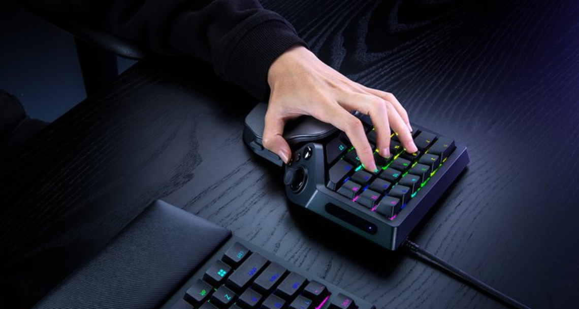 Razer Tartarus V2 Pro | Gaming Keypad | Wired | Razer Analog Optical Switch Gen-2 | Black