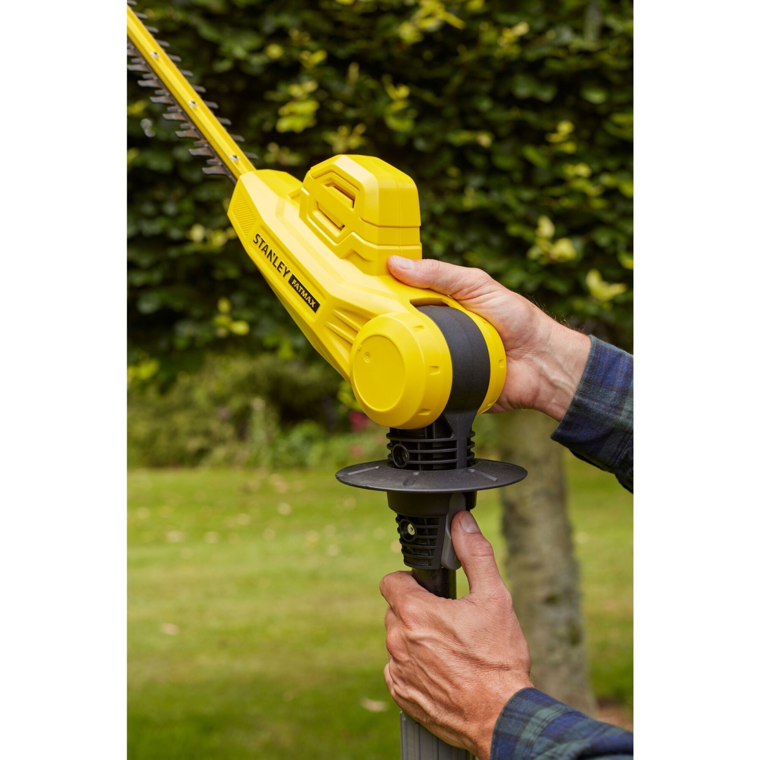 Stanley | Telescopic hedge trimmer SFMCPH845B-XJ (without battery and charger)