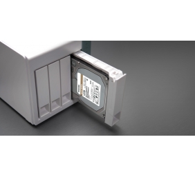 Toshiba HDD NAS N300 3.5" 12TB / 7.2k / SATA / 256MB / Reliability: 24x7, 180TB per year, 1M hours / 3Y Warranty (RETAIL HDWG21CEZSTA) | Toshiba | Hard Drive | N300 NAS | 7200 RPM | 12000 GB | 256 MB