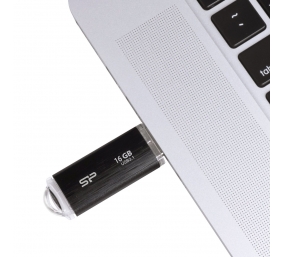 Silicon Power | Blaze B02 | 16 GB | USB 3.0 | Black