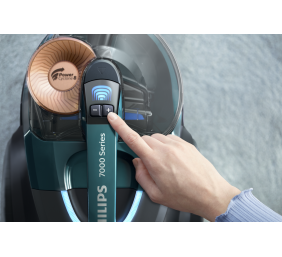 Philips | Vacuum cleaner PowerPro Expert | FC9744/09 | Bagless | Power 650 W | Dust capacity 2 L | Green