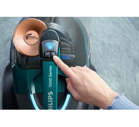 Philips | Vacuum Cleaner | FC9744/09 PowerPro Expert | Bagless | Power 900 W | Dust capacity 2 L | Green