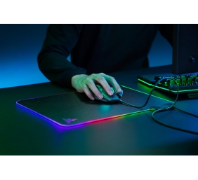 Razer | Gaming Mouse Pad | Firefly V2 | Mouse Pad | Black