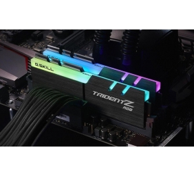G.Skill | Trident Z RGB | 16 Kit (8GBx2) GB | DDR4 | 3000 MHz | PC/server | Registered No | ECC No