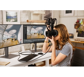 P Reverb Virtual Reality VR3000 G2 Headset